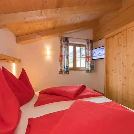 Modern Mansion In Near Area Feriehus Kaprun