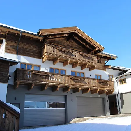 Modern Mansion In Near Area 卡普伦