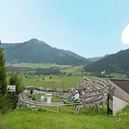 Feriehus Modern Mansion In Near Area Kaprun